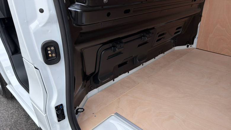 Renault Trafic Swb Diesel SL30 Blue dCi 130 Advance [Safety] Van